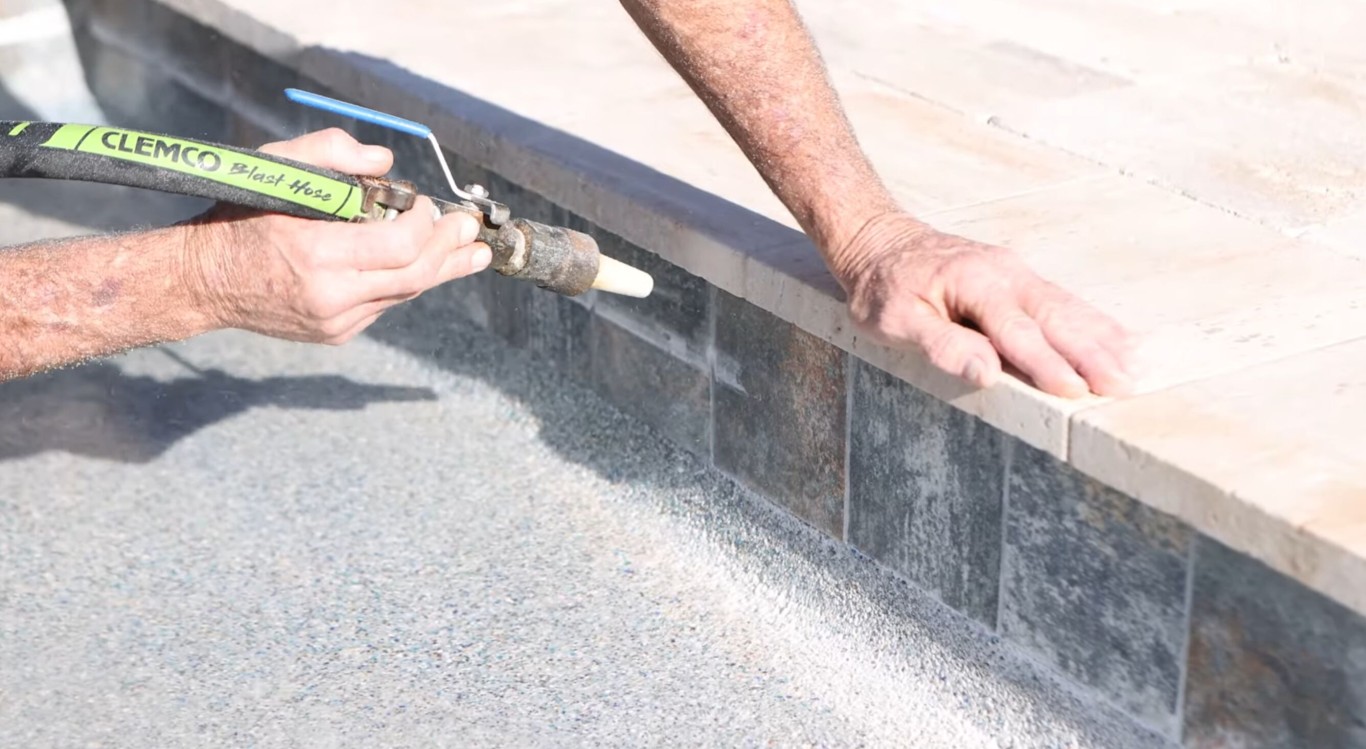 Pool Tile Cleaning & Calcium/Scale Removal in Kingman, Arizona